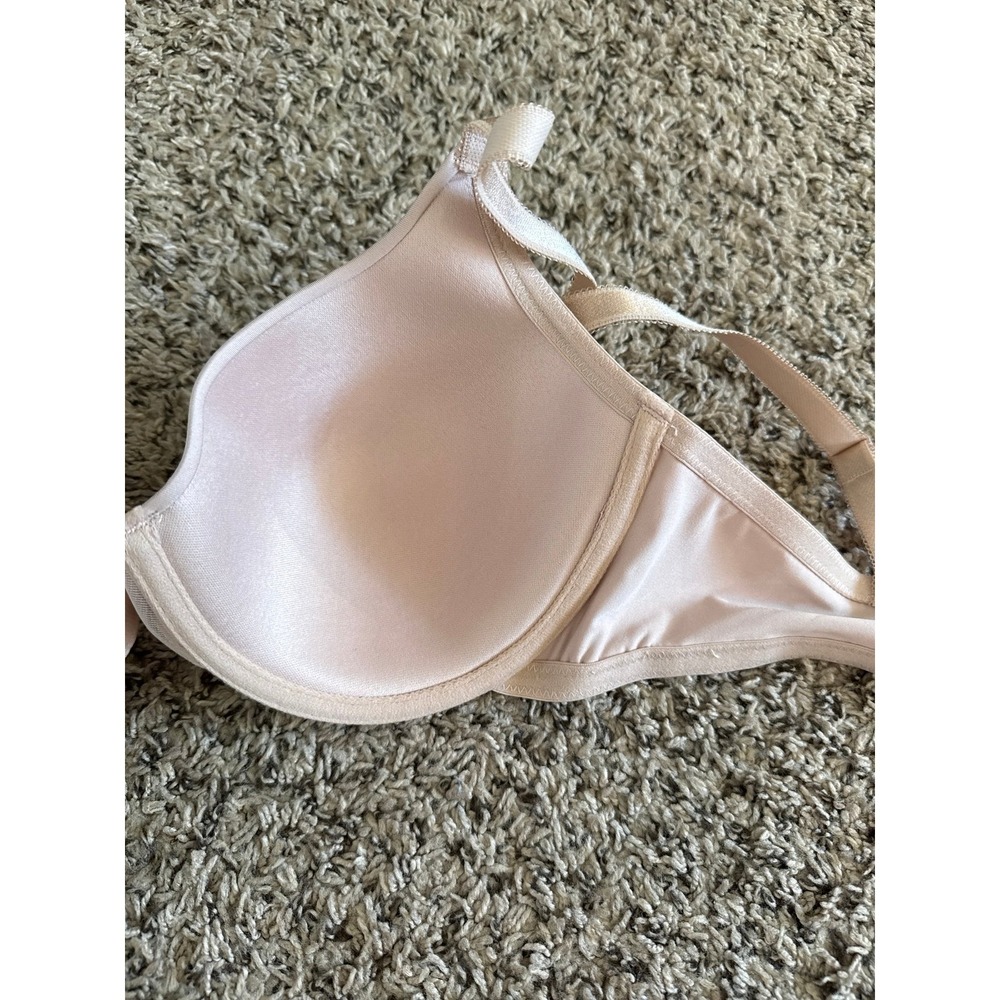 Ellen Tracy Women's Nude Underwire Molded Cups Bra Size 38C - Picture 8 of 9